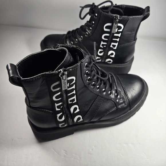 GUESS LOGO Combat Boot Size 6.5M - Picture 2 of 8